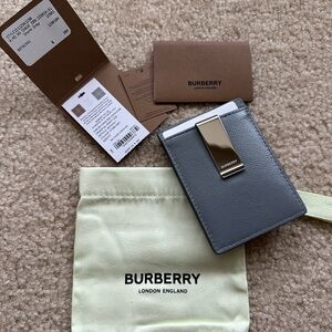 Burberry mens Leather Ms chase cardcase gray